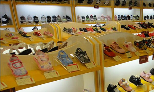 小米步童鞋加盟费用