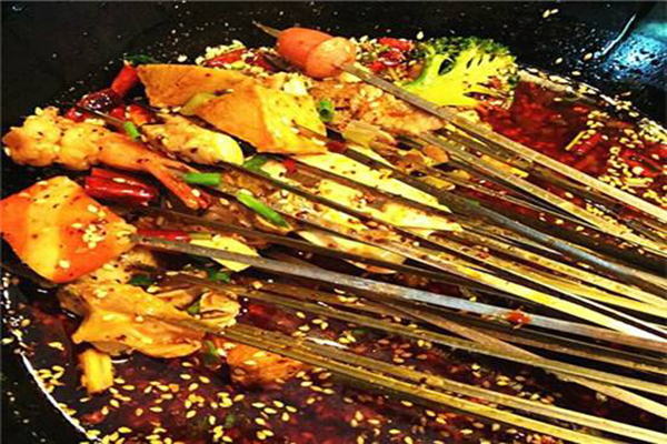 味郑串串香加盟费用