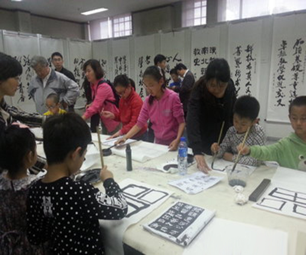 金阶梯教育加盟费用