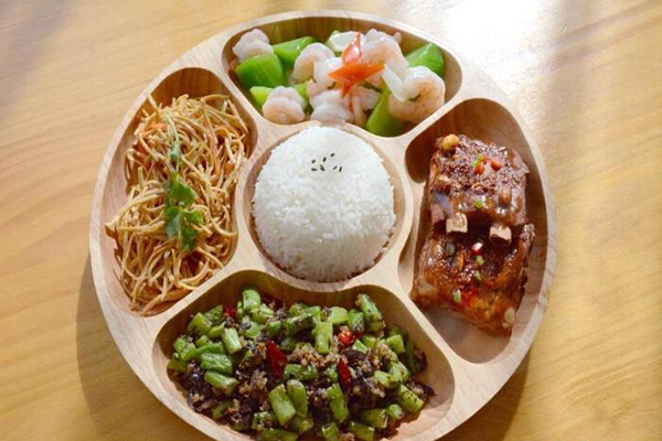 优食光便当加盟费用