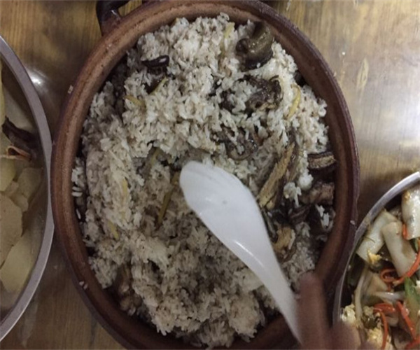 南记茶餐厅加盟费用