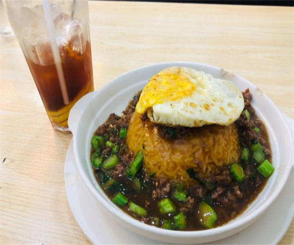 真系茶餐厅加盟费用