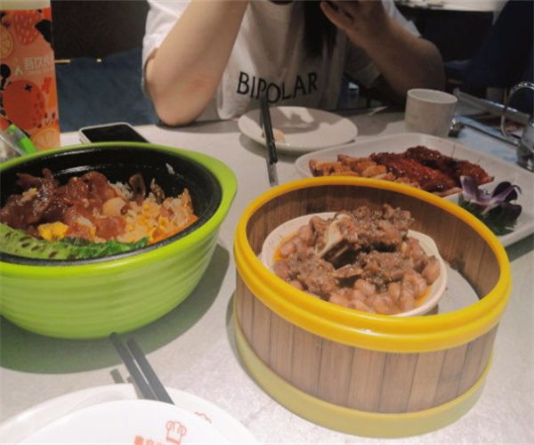 粤皇港式茶餐厅加盟费用