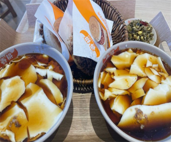 春耕牛肉烧饼加盟费用