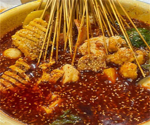 辣青春串串加盟费用
