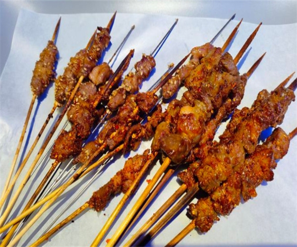 金烤手碳烤一元牛肉大串加盟费用