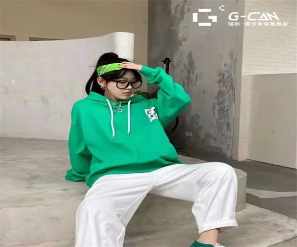 咭咔青少年轻奢潮派加盟费用