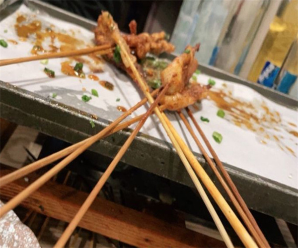 番茄遇上面私房烧烤加盟费用