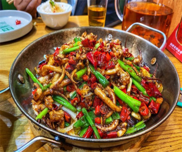 秋湘辣椒炒肉加盟费用