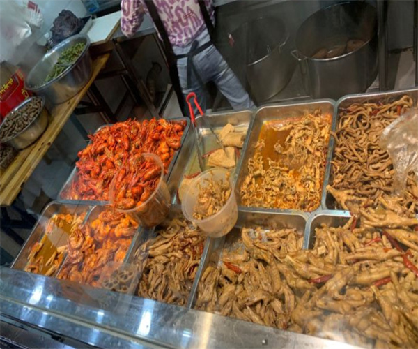 潜龙湾卤食加盟费用