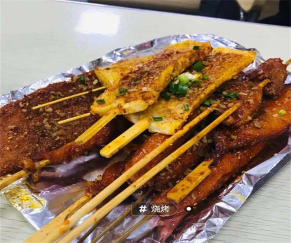 金土豆美食馆加盟费用