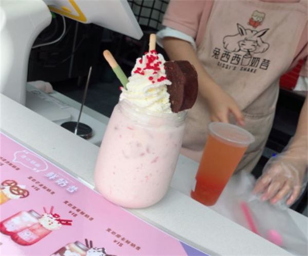 兔西西奶昔·鲜奶茶加盟费用