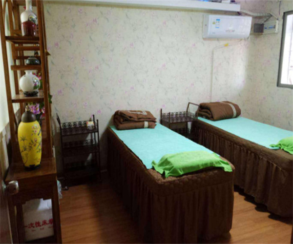 中老年健康会所加盟费用