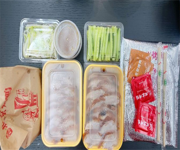 何王府北京烤鸭加盟费用