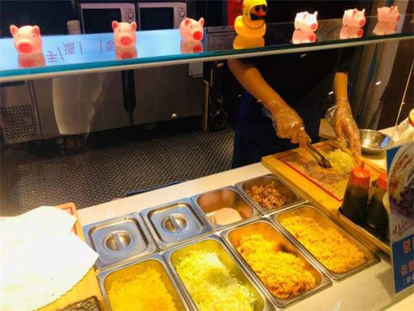 犟米饭团加盟费用