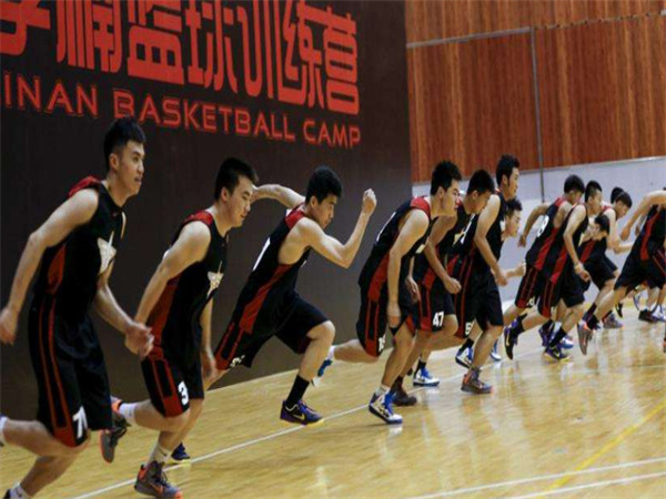 李楠篮球训练营加盟费用