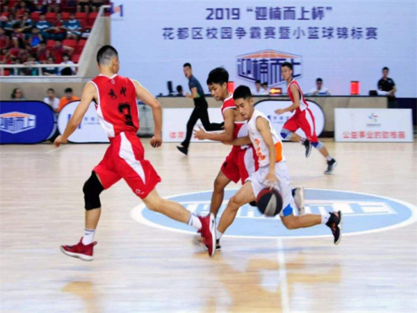 李楠篮球训练营加盟费用