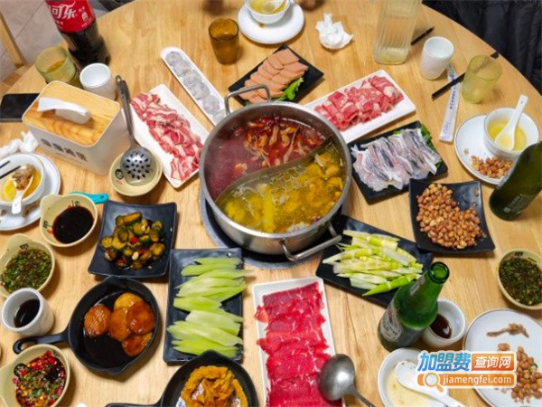 淘淘鸡煲加盟费用