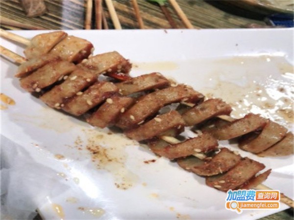孙宝利砂锅麻辣烫加盟费用