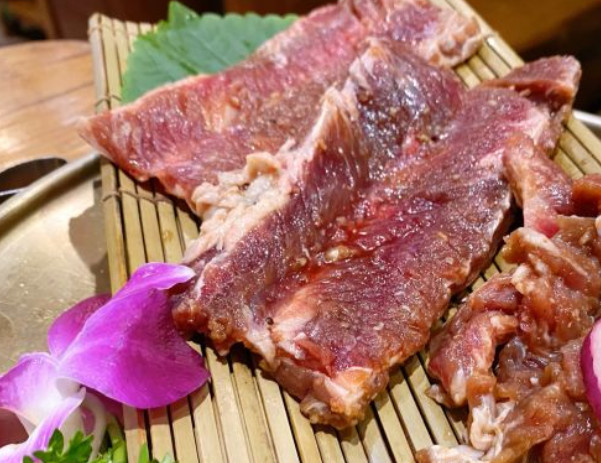 千国家庭炭火烤肉加盟费用