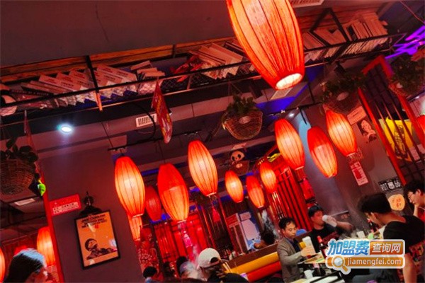 川辣辣老成都串串火锅加盟费用