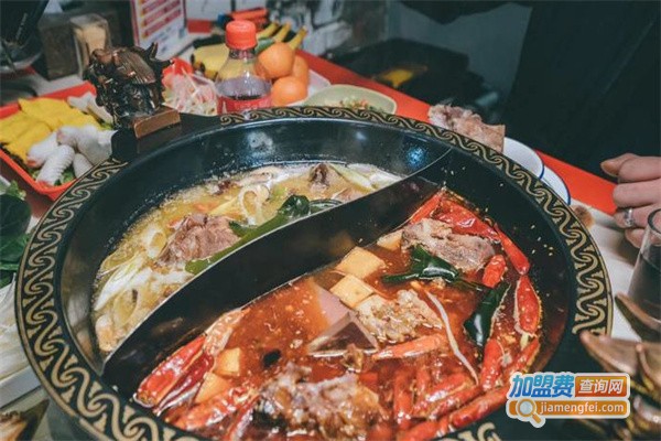 干得饱自助酱骨火锅加盟费用