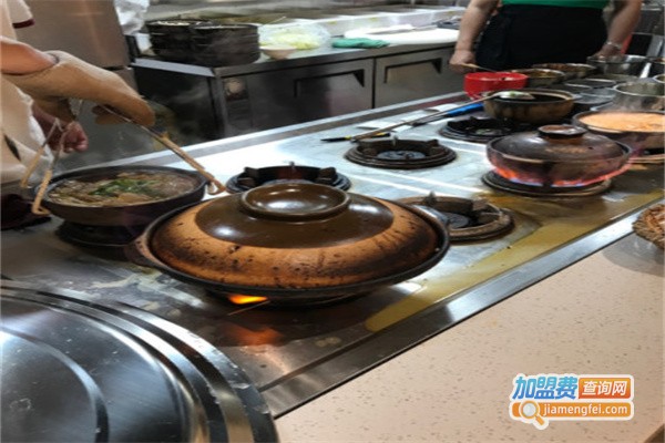 赵记骨汤砂锅加盟费用