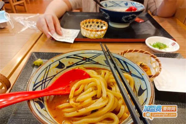 祥客基鲍汁肥牛鸡加盟费用