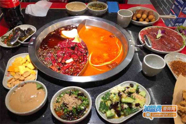 重庆麻麻老火锅加盟费用