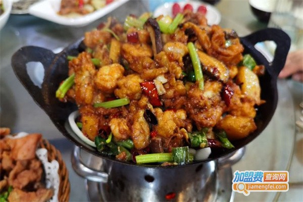 小锅小灶百姓餐厅加盟费用