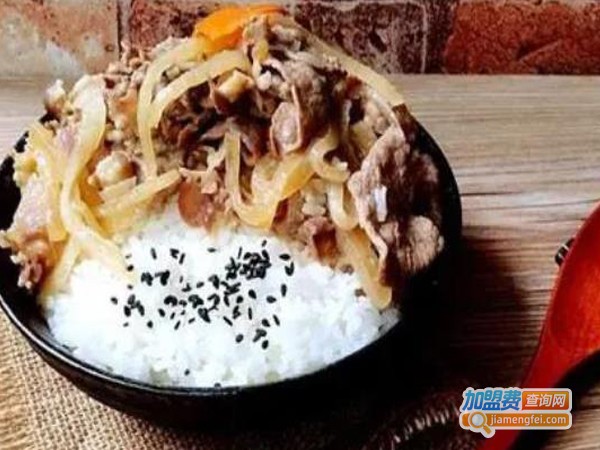练萍锡纸诱惑肥牛饭加盟费用
