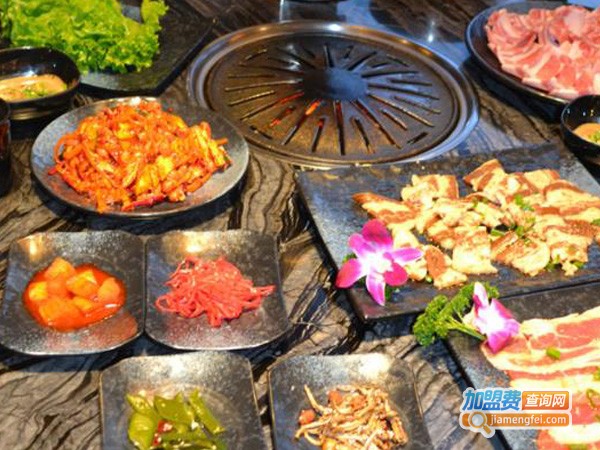 碳岩韩式烤肉加盟费用