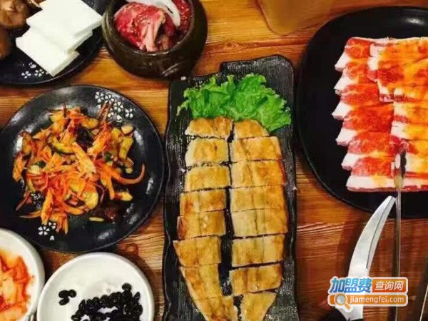 匠牛炭火烤肉加盟费用