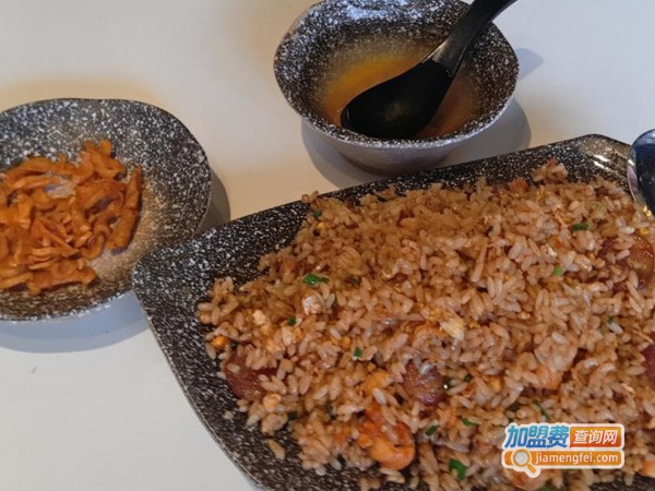 来不易海仙炒饭加盟费用