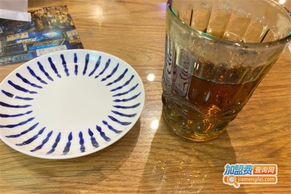 粤兴港式烧腊茶餐厅加盟费用