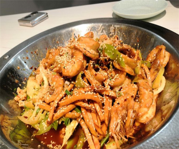 古丽么么虾干锅火锅加盟费用