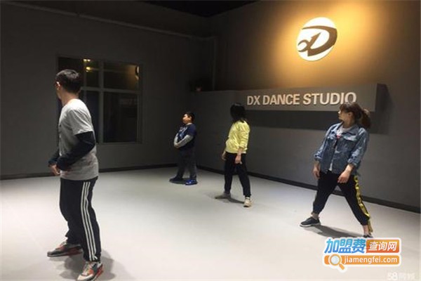 密斯特帝爵士舞街舞培训加盟费