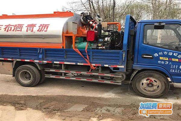 鲁通筑路机械加盟费
