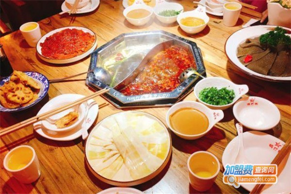 锅巴饮火锅加盟费