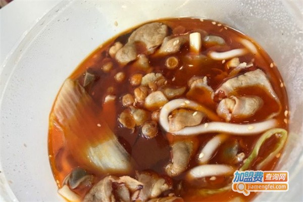 渔小白冒菜加盟费