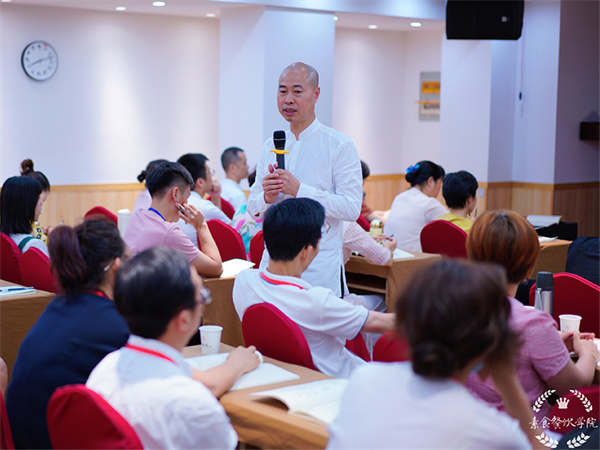 素满香自助餐厅加盟费用