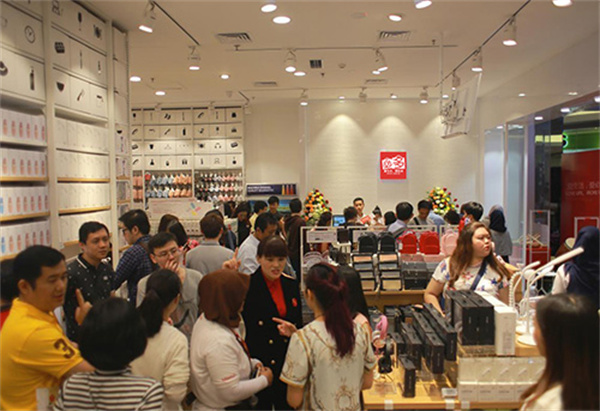 必多十元精品店加盟费