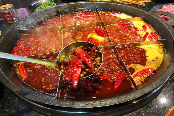 佩姐老火锅加盟费