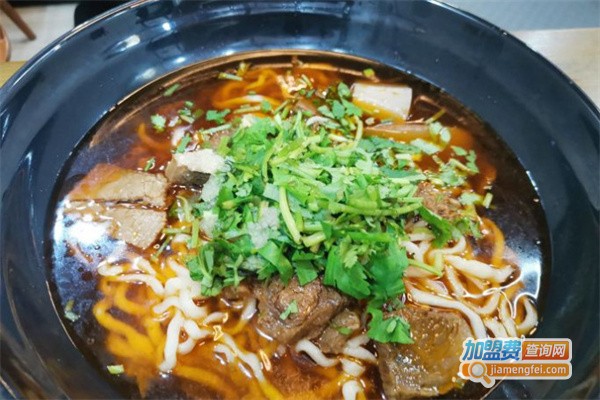 彭家牛肉面加盟费