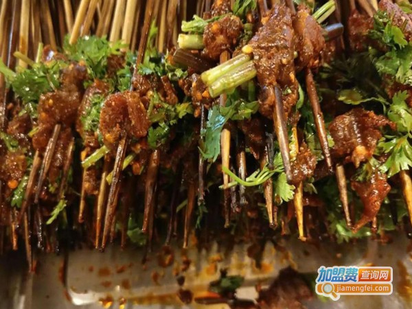 七婆串串香加盟费