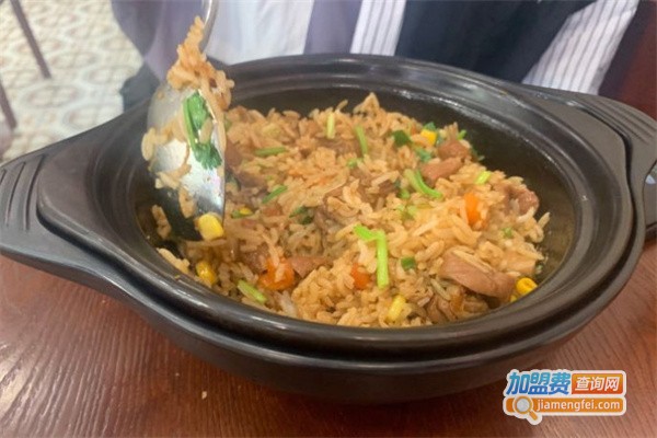 煲一世食神煲仔饭加盟费
