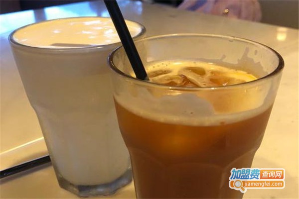 轻松饮奶茶店加盟费