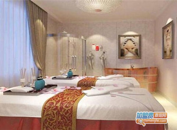 小型家庭美容院加盟费