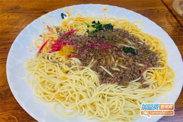 三升干拌牛肉面加盟费