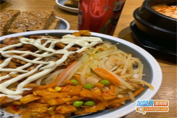 西游青年米线加盟费